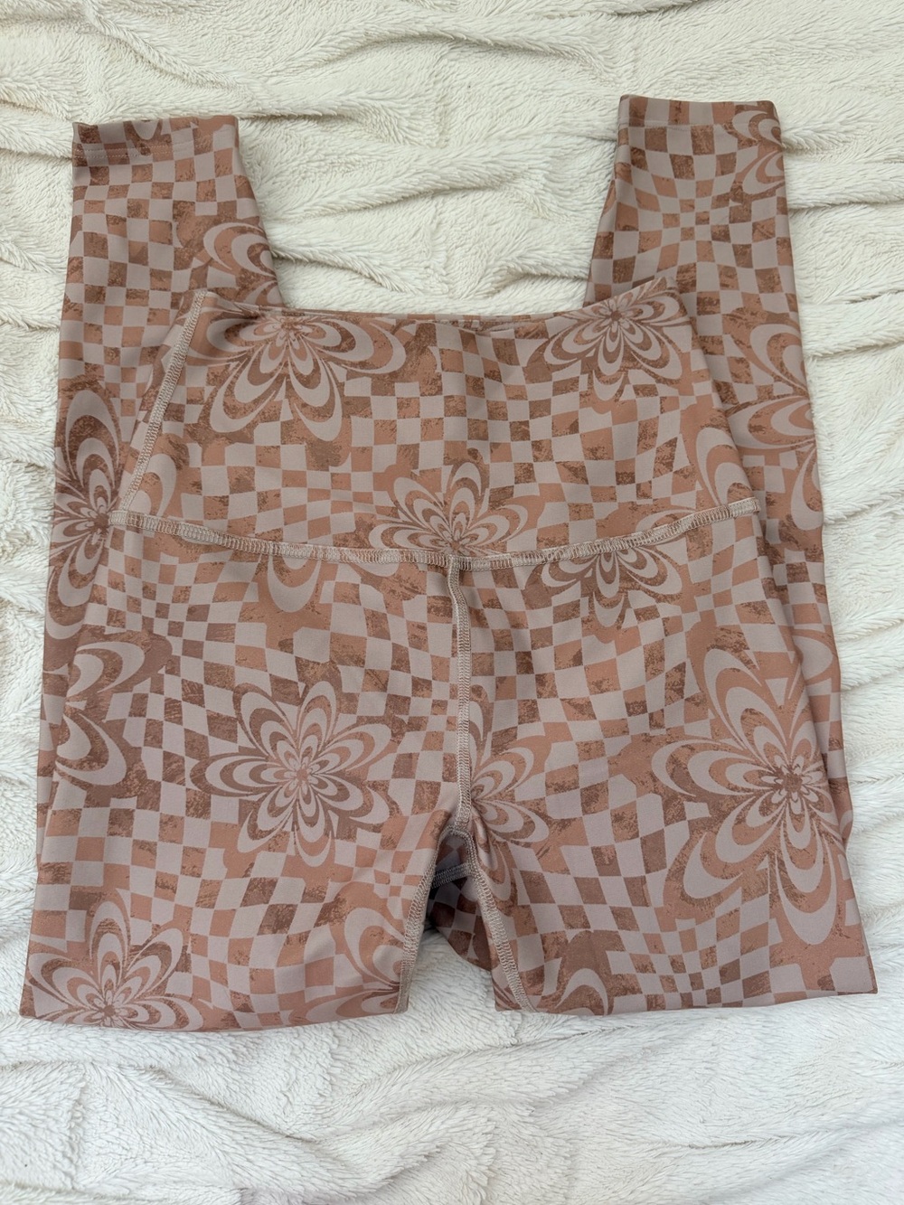 Beyond Yoga high-waisted midi leggings Check Flower tan floral checkered Sz S